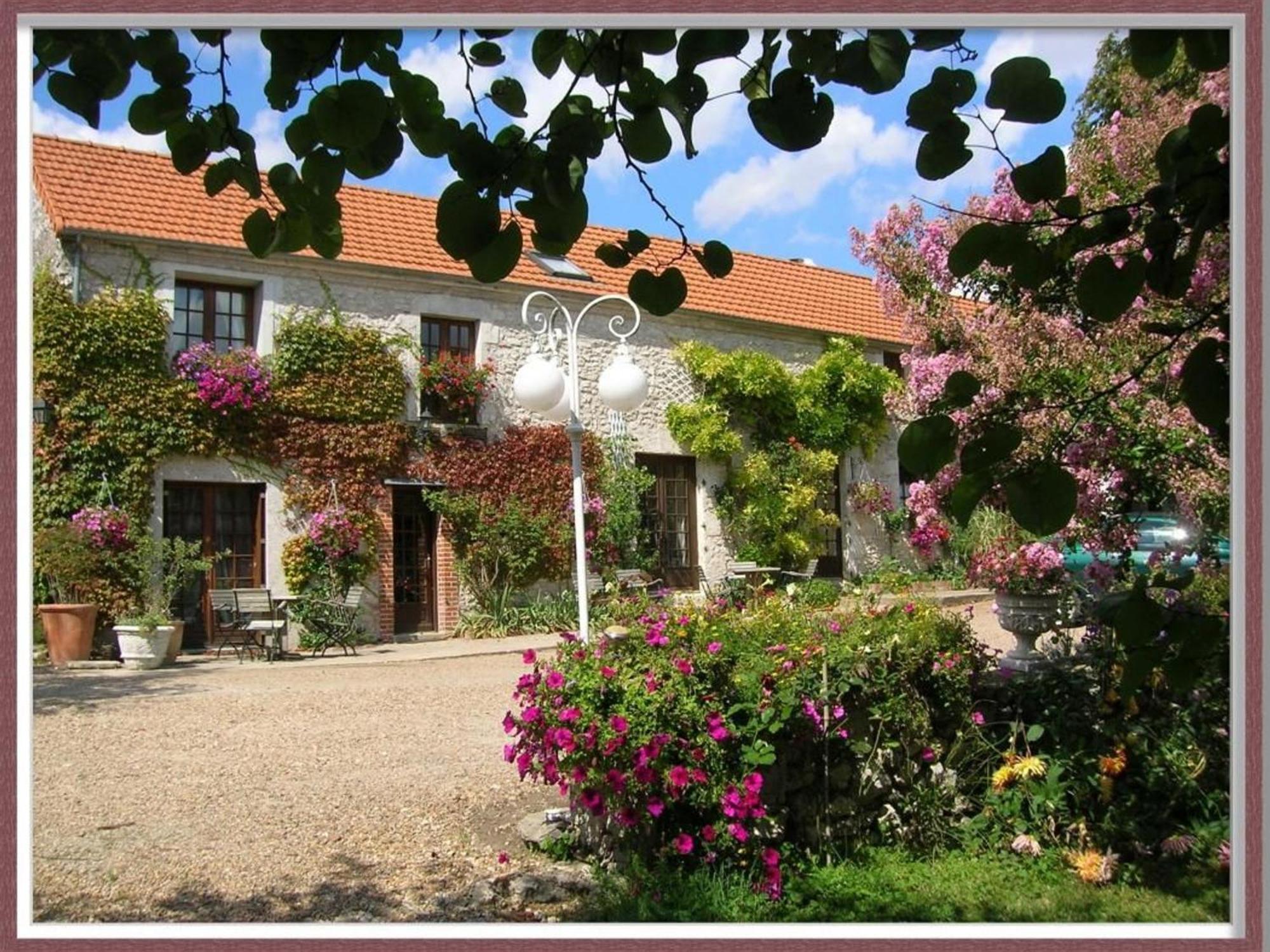 Bed and Breakfast Charme Au Coeur Des Chateaux De La Loire Avec Wifi - Fr-1-590-305 Tavers Экстерьер фото